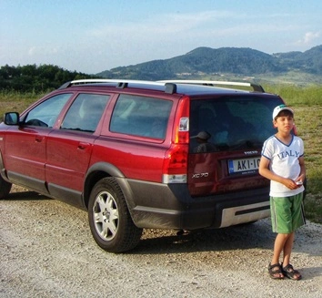 Lapsuuden unelma-auto Volvo XC70 AKI-10
